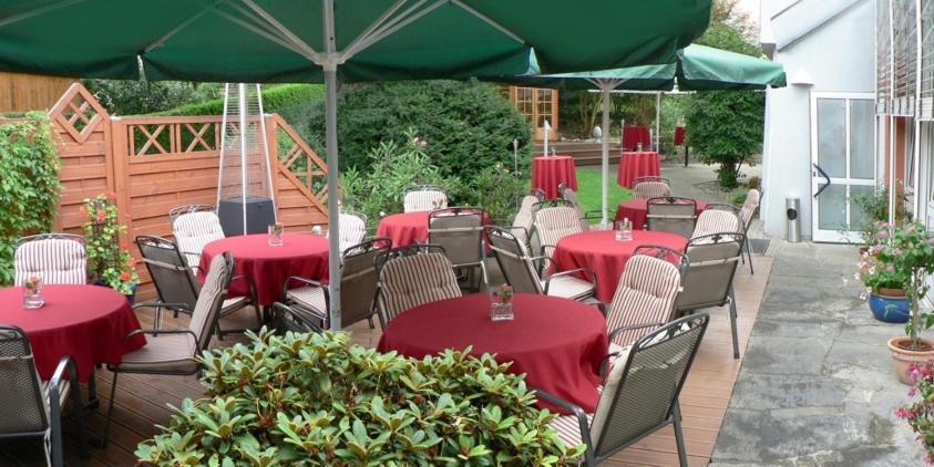 Main Hotel Eckert 3-Sterne Superior Margetshöchheim Exterior foto